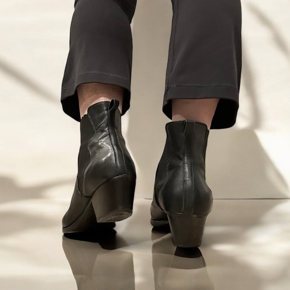 Italian Black Leather Chelsea Cowboy Ankle Boot - Picture 3 of 15